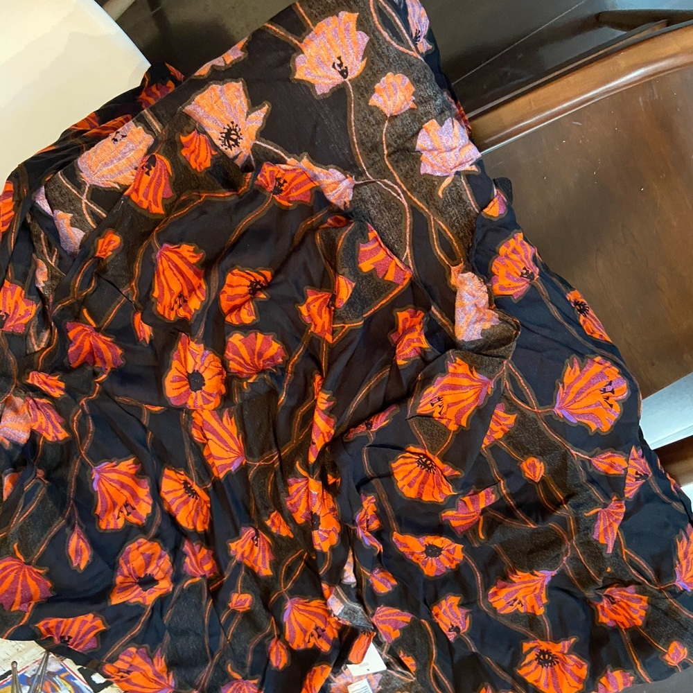 Free People Printed Boho Shawl Top NWT - Picture 3 of 7